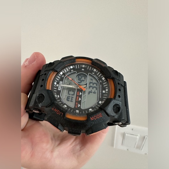 Kodiak men’s watch orange and black digital - Picture 12 of 13